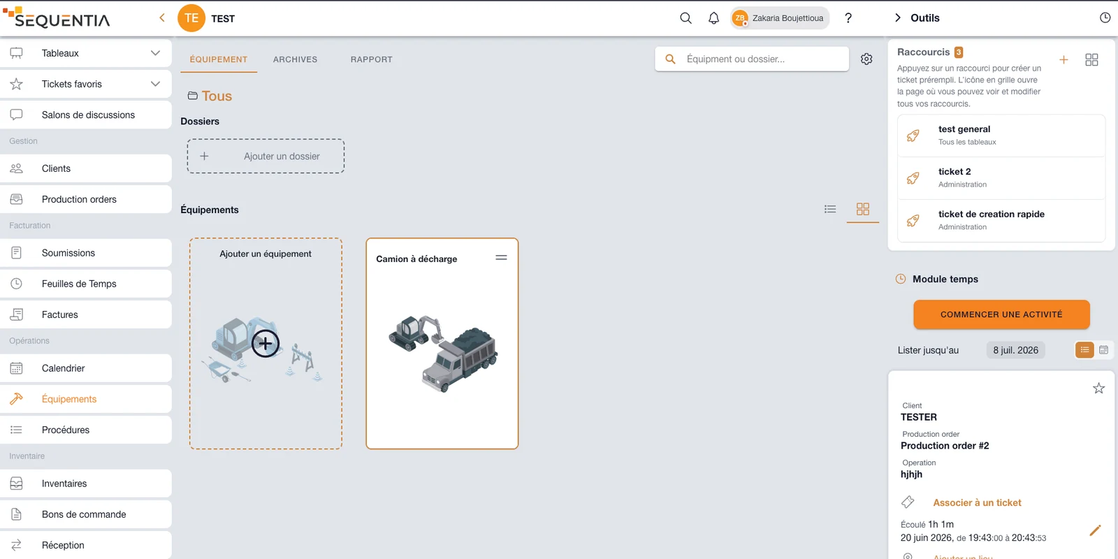 Capture de la page Équipements de Sequentia avec la liste, les dossiers, la recherche et les raccourcis.